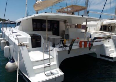 FOUNTAINE PAJOT SAONA 47 | 2019 | 5 CABINS 5 HEADS | ATHENS GREECE | 980,000 EURO excl vat